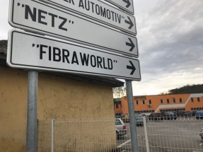 Fibraworld Straßenschild