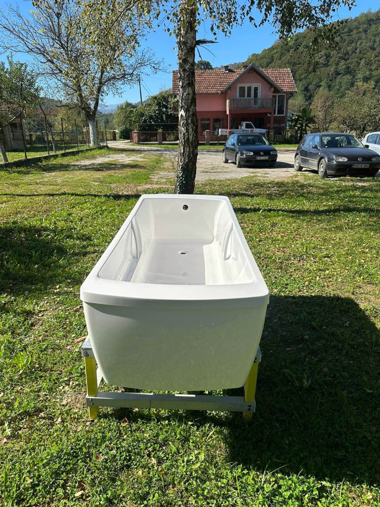 Fibraworld - GRP Bath Tub